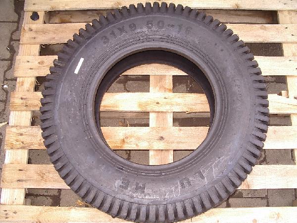 Rasenreifen für Iseki / Kubota Kleintraktor 16 Zoll Rasenreifen für Iseki / Kubota Kleintraktor 16 Zoll